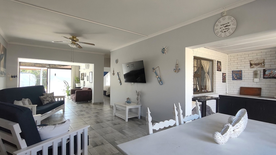 2 Bedroom Property for Sale in Hartenzicht Western Cape